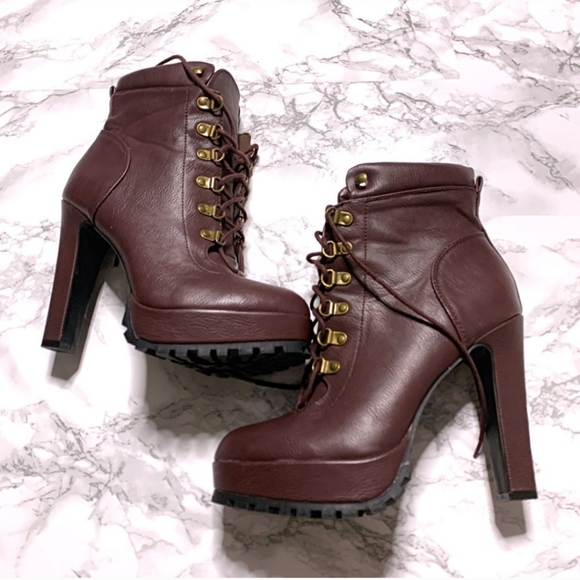 💙 Brown Shoedazzle Aziza Booties Size 7.5 - Picture 6 of 8